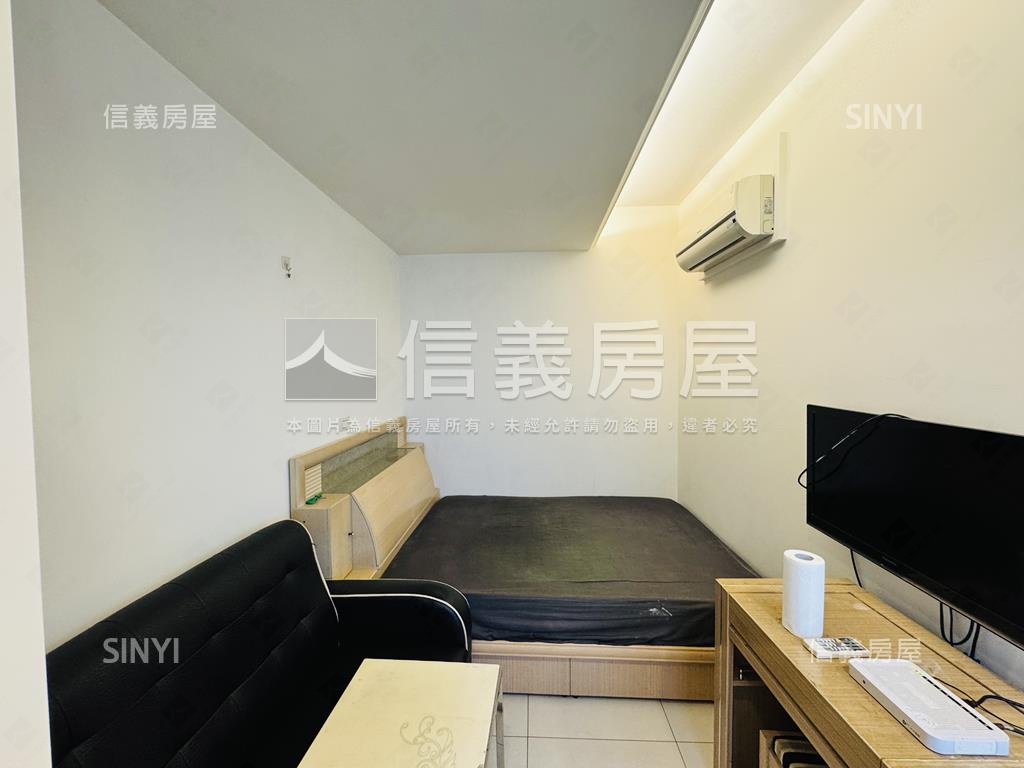 新板捷運投報兩套房屋室內格局與周邊環境