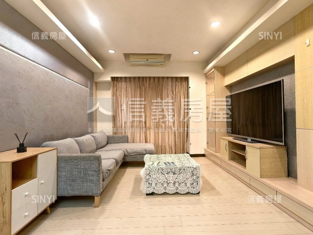 專任臻愛香榭外棟戶房屋室內格局與周邊環境