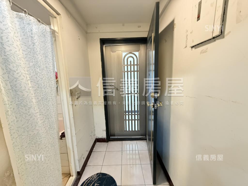 西區鄰車站高樓好案房屋室內格局與周邊環境