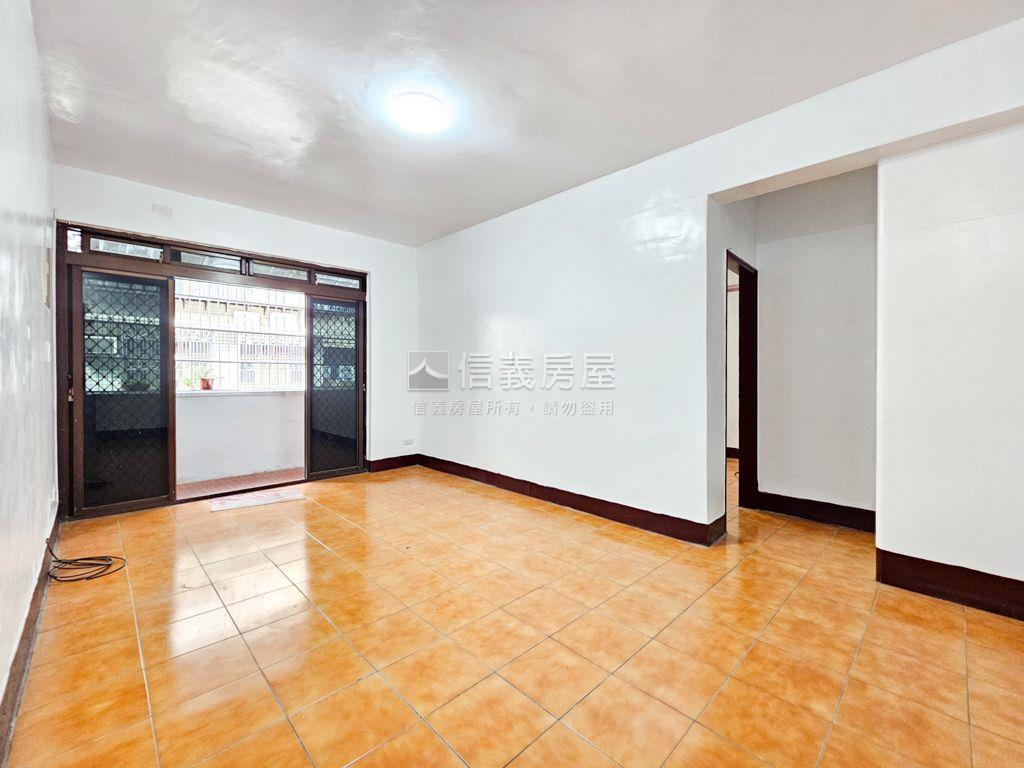 鶯歌麥當勞旁｜２樓公寓房屋室內格局與周邊環境