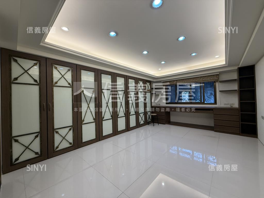 大土持中正傳家庭院一樓房屋室內格局與周邊環境