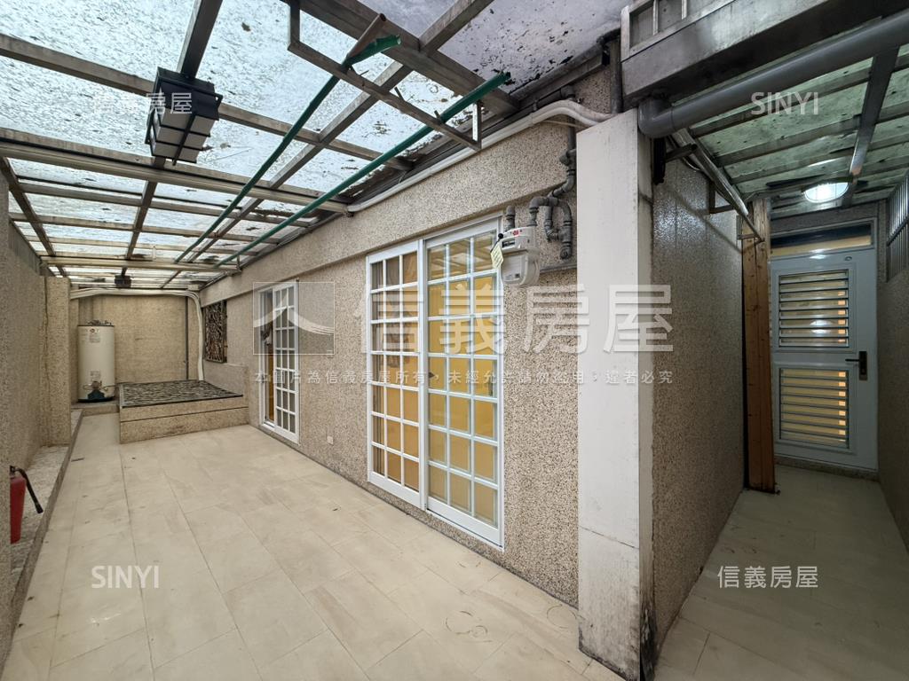 大土持中正傳家庭院一樓房屋室內格局與周邊環境