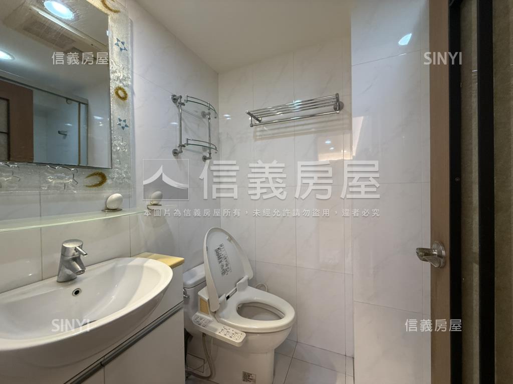 大土持中正傳家庭院一樓房屋室內格局與周邊環境