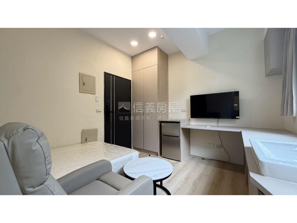 衛道中學旁２１套房屋室內格局與周邊環境