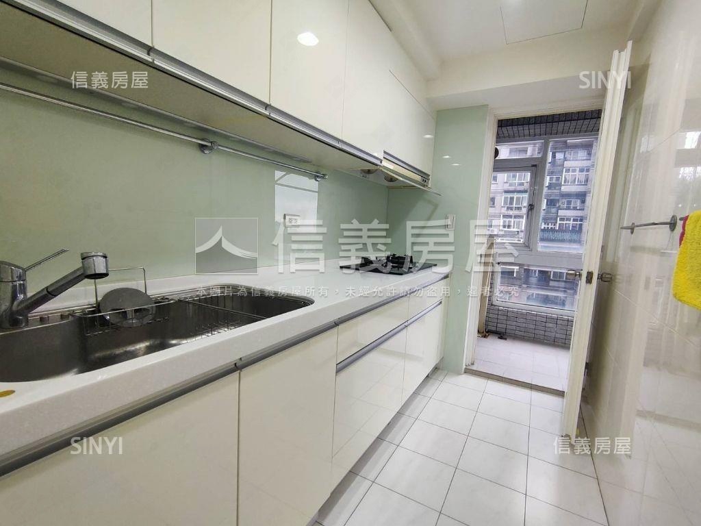 達觀Ａ４邊間美宅房屋室內格局與周邊環境