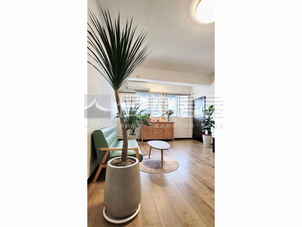 信義區稀有邊間大空間美寓房屋室內格局與周邊環境