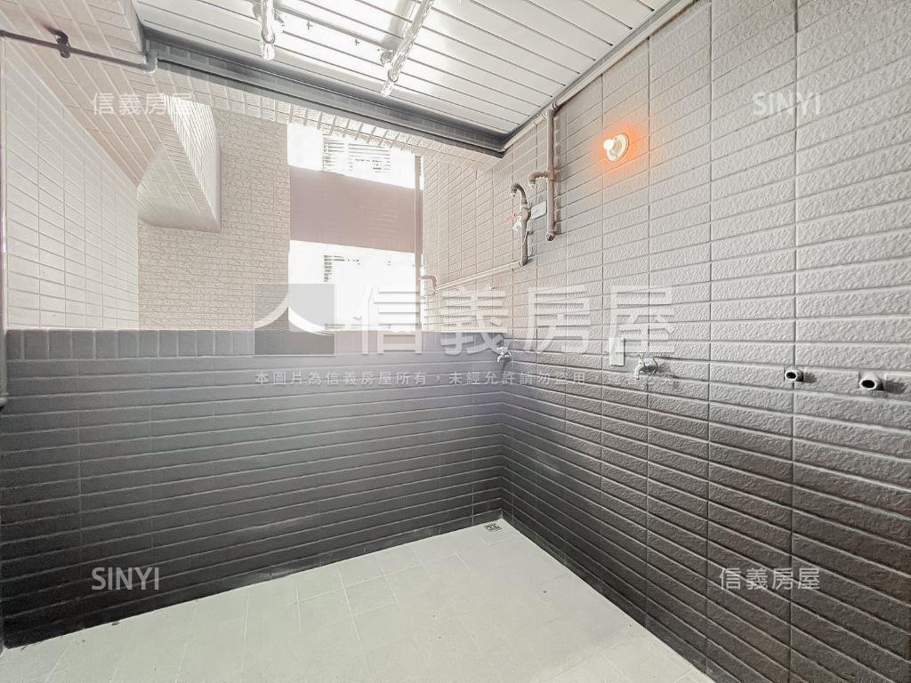 大隱於市西屯匯全新美宅房屋室內格局與周邊環境