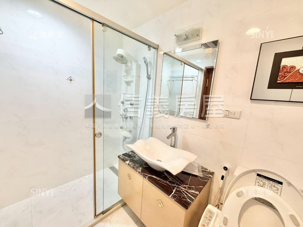 擎天雙星豪景樓中樓大空間房屋室內格局與周邊環境