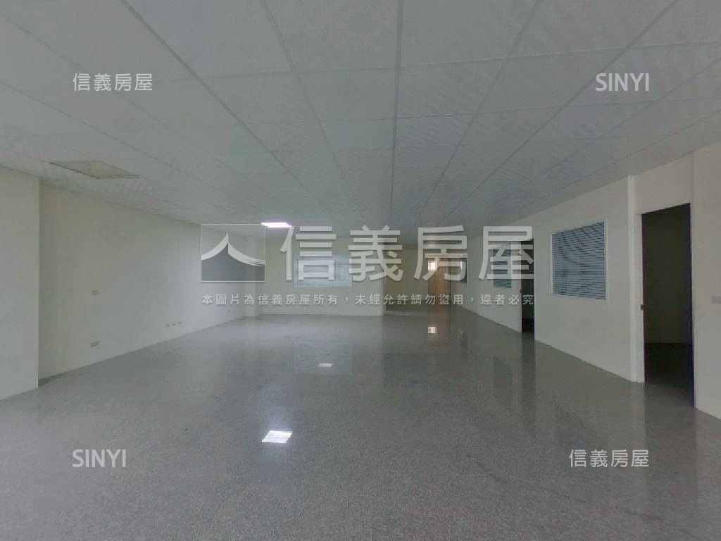 竹北近高鐵特區全棟店辦房屋室內格局與周邊環境