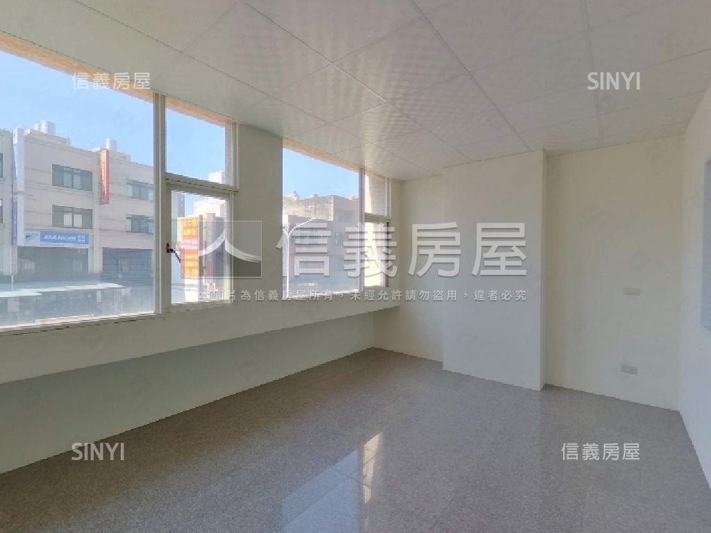 竹北近高鐵特區全棟店辦房屋室內格局與周邊環境