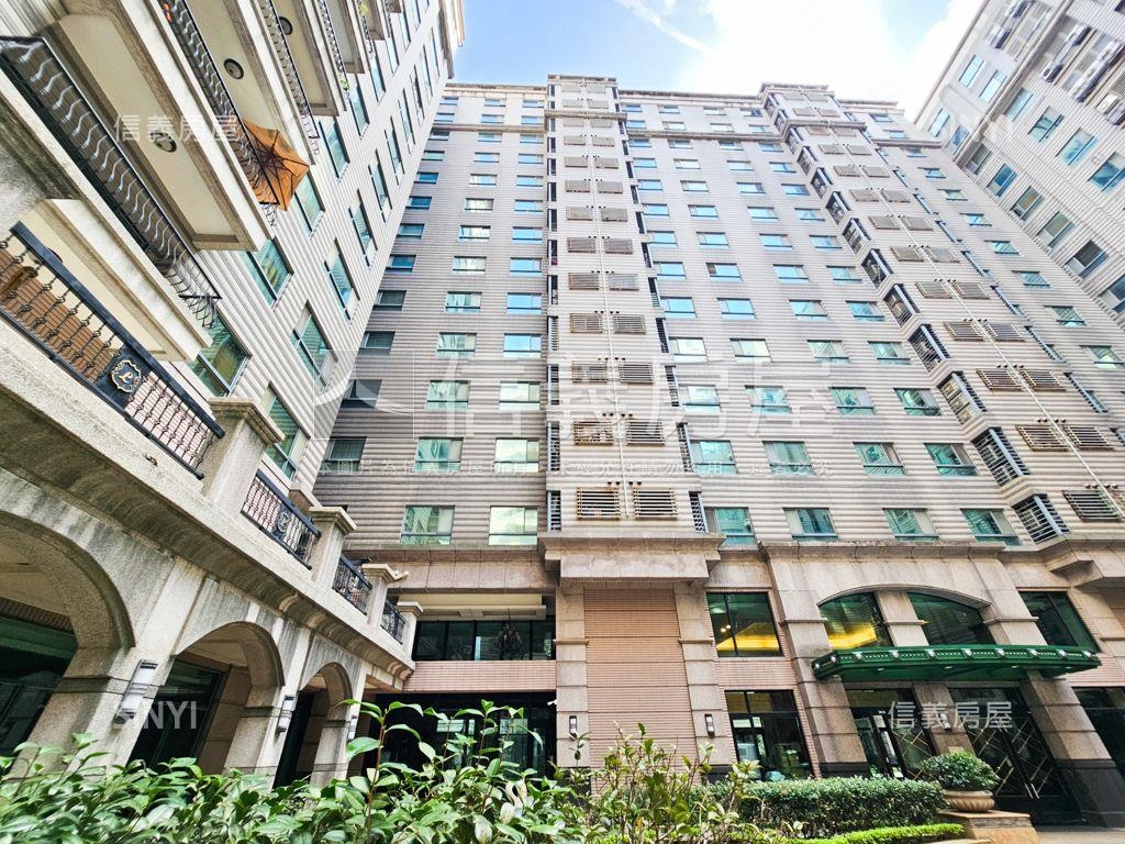 民權經典５樓三房車位房屋室內格局與周邊環境