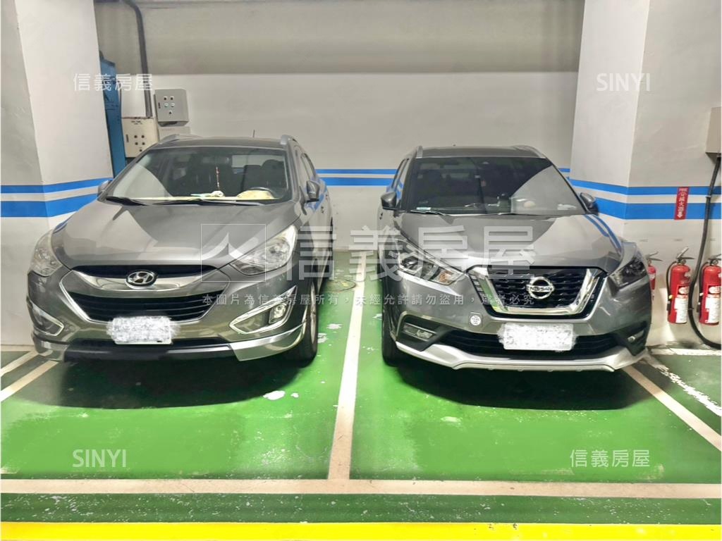 宏全高樓附車位房屋室內格局與周邊環境
