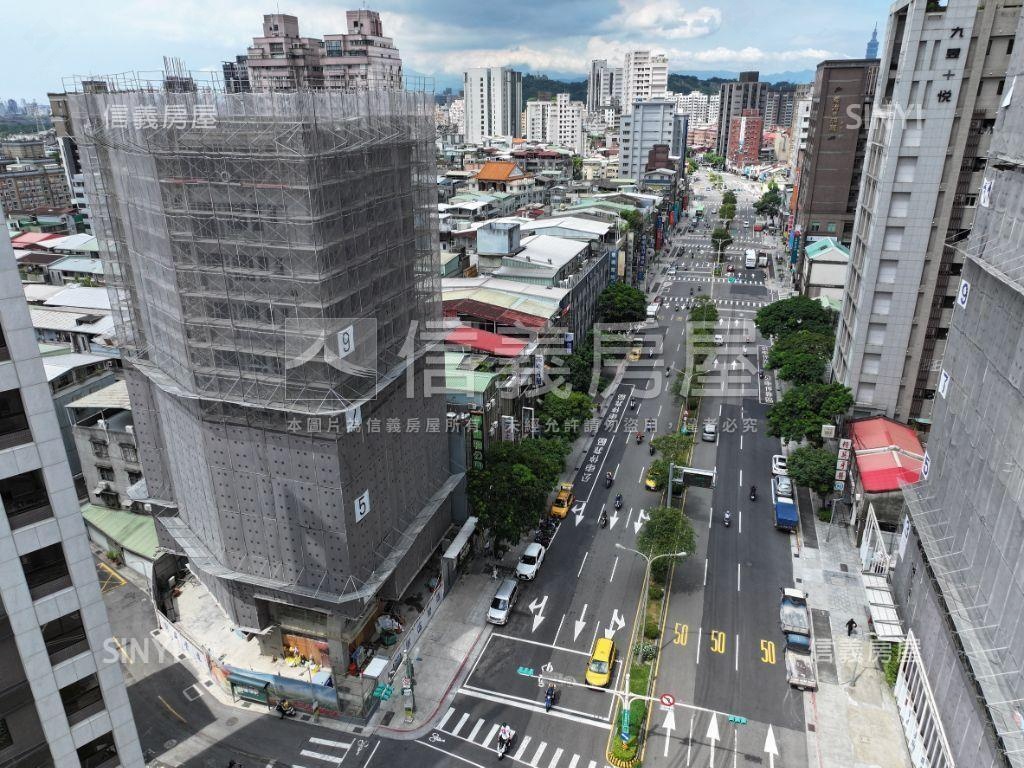 景美預售（丰景）Ｂ店面王房屋室內格局與周邊環境