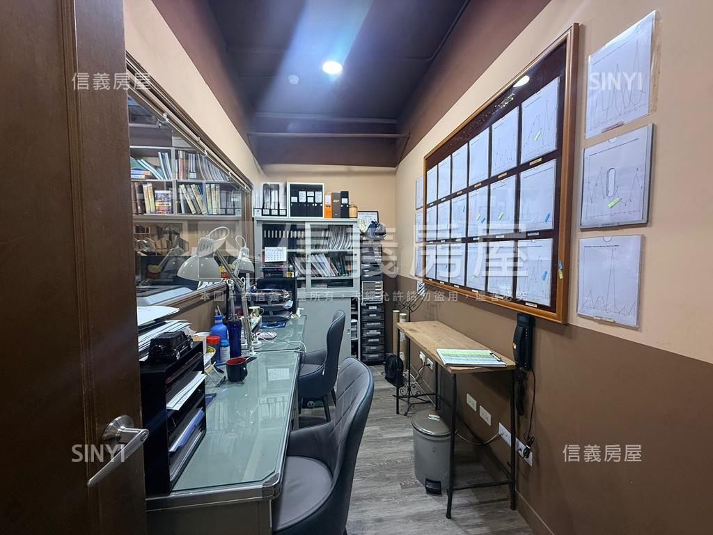 松江南京純辦附車位房屋室內格局與周邊環境