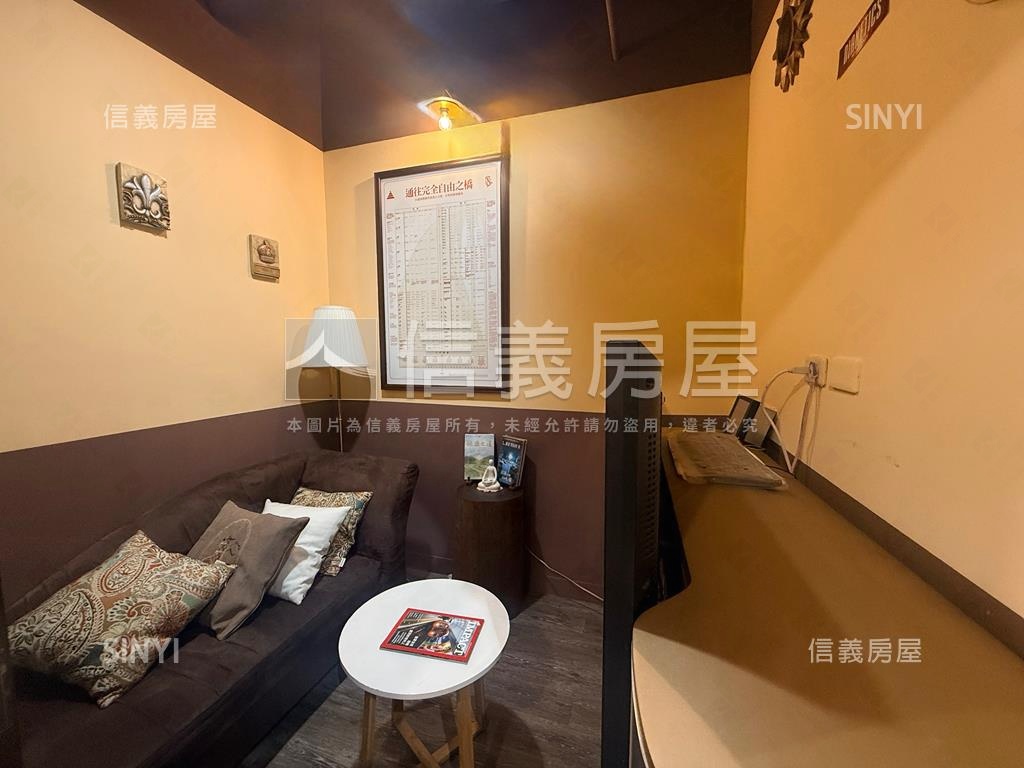 松江南京純辦附車位房屋室內格局與周邊環境