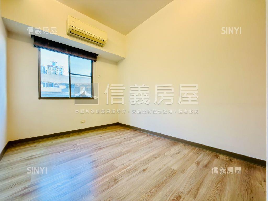 觀雲丙區朝南質感四房平車房屋室內格局與周邊環境