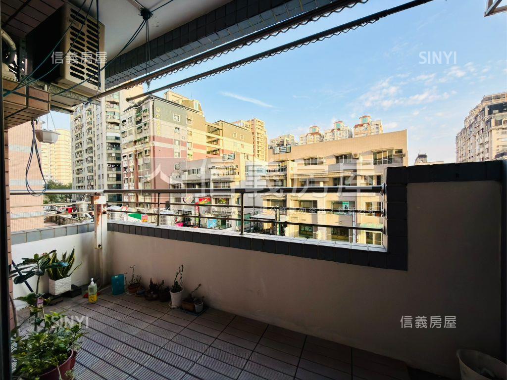 觀雲丙區朝南質感四房平車房屋室內格局與周邊環境
