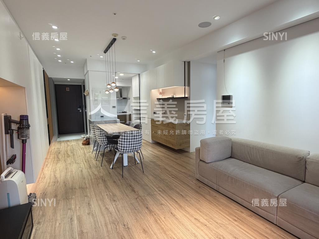 一極稀有三房雙車位房屋室內格局與周邊環境