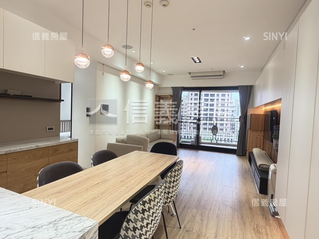 一極稀有三房雙車位房屋室內格局與周邊環境