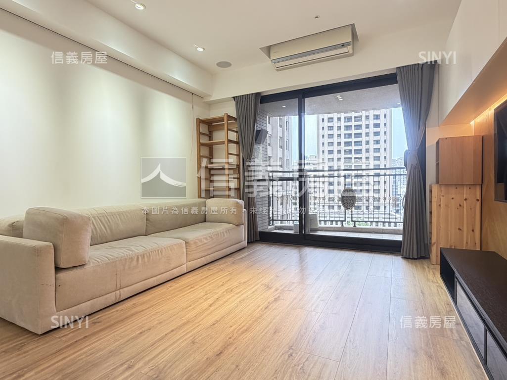 一極稀有三房雙車位房屋室內格局與周邊環境