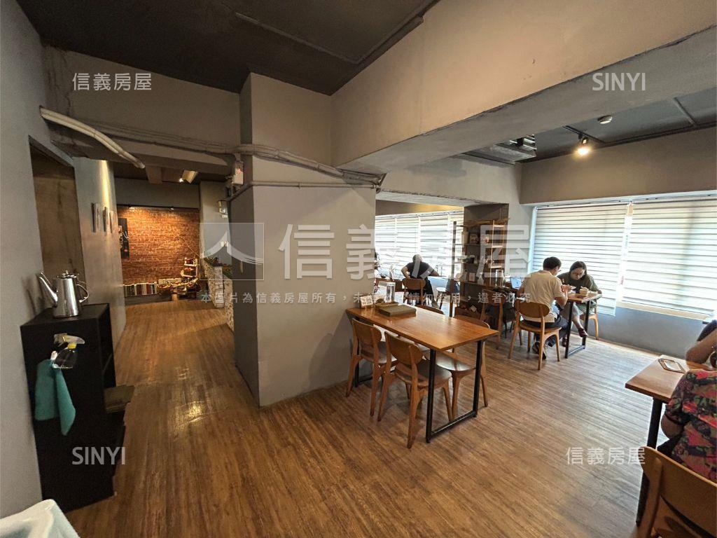 漢神巨蛋面寬約十米收租店房屋室內格局與周邊環境