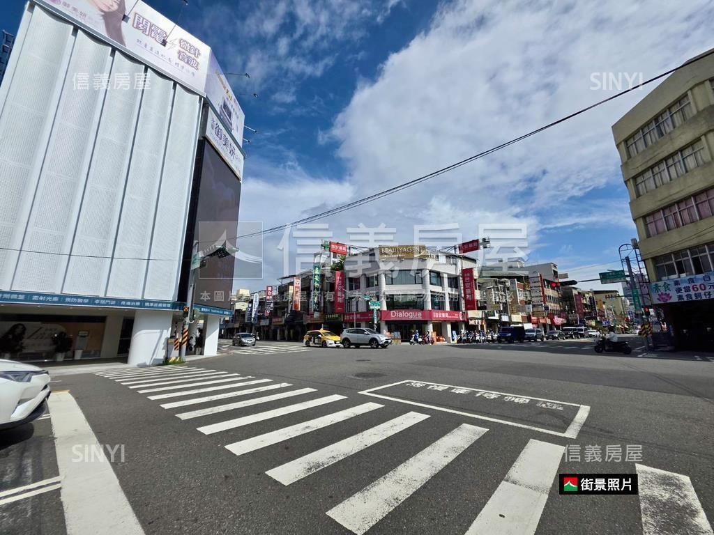 台南南區地約１１８坪店面房屋室內格局與周邊環境