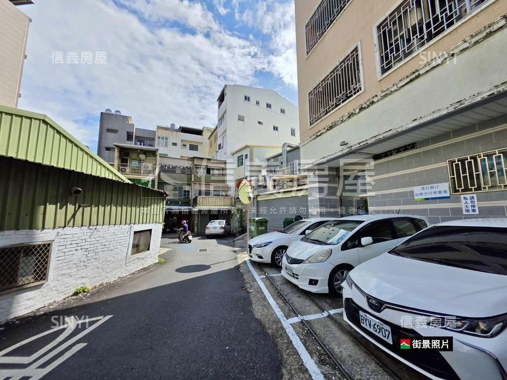 台南南區地約１１８坪店面房屋室內格局與周邊環境