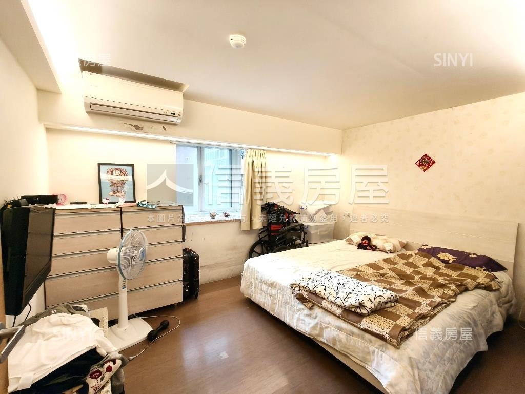 成功大戶景觀電梯三房房屋室內格局與周邊環境