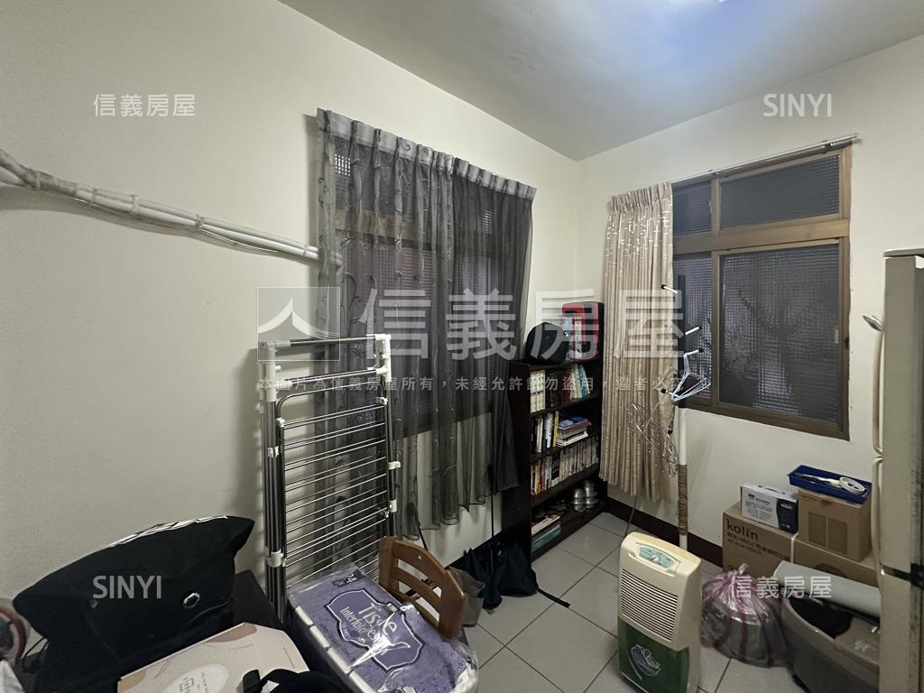 低總價地點好棒二樓房屋室內格局與周邊環境