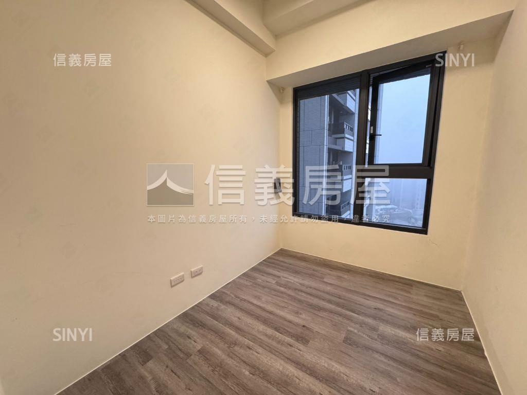 明日朗朗裝潢兩房車位房屋室內格局與周邊環境