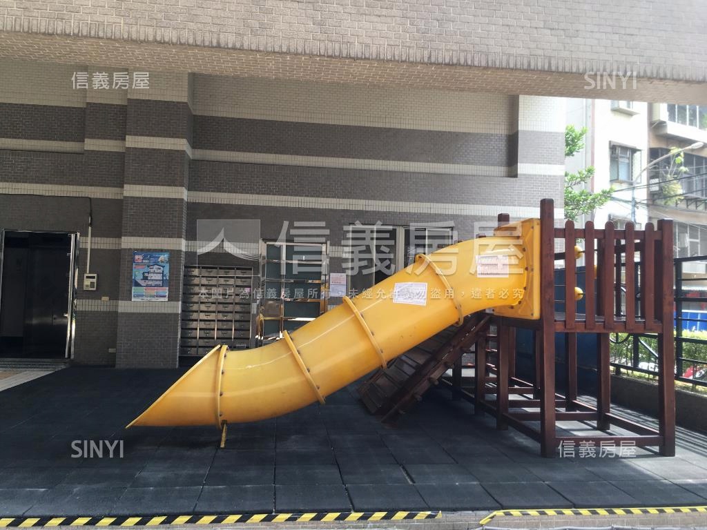 Ｅ生活優質四房房屋室內格局與周邊環境