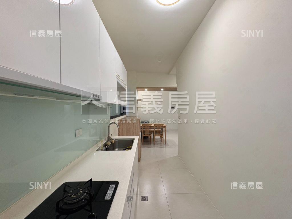 竹南車站旁旺旺新城１房屋室內格局與周邊環境