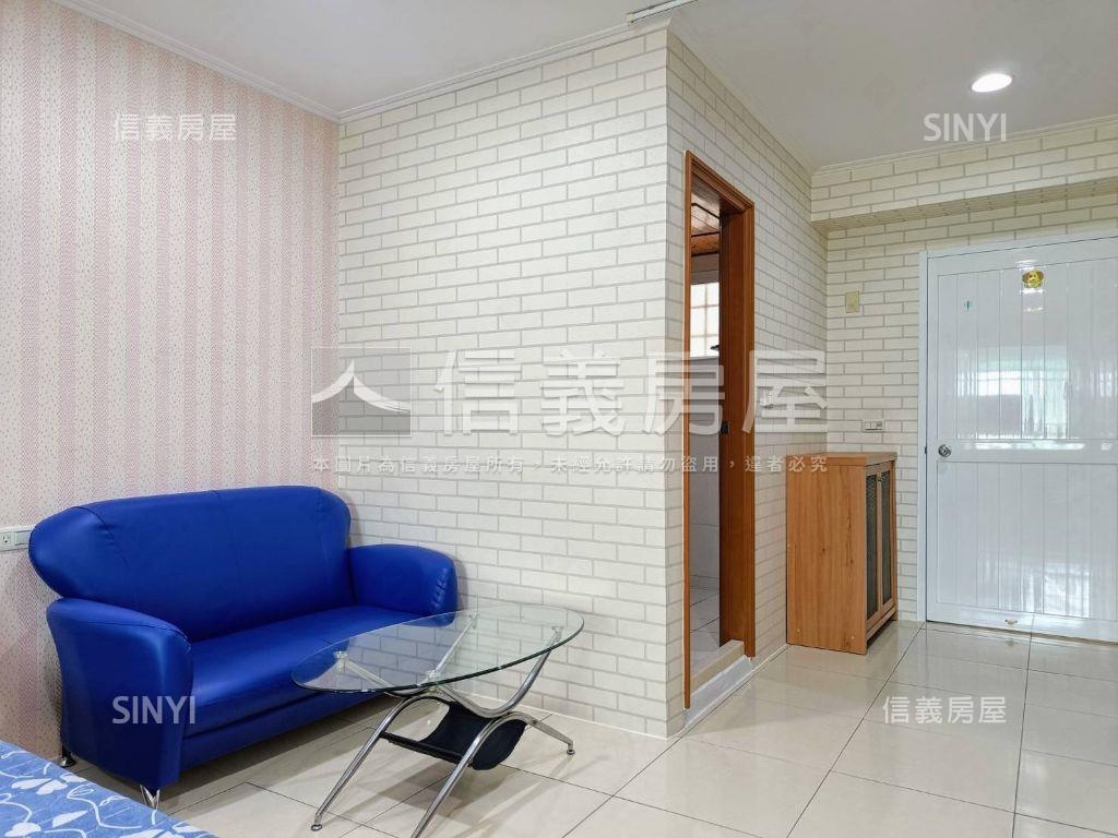 星鑽特區陽台美景大套房房屋室內格局與周邊環境