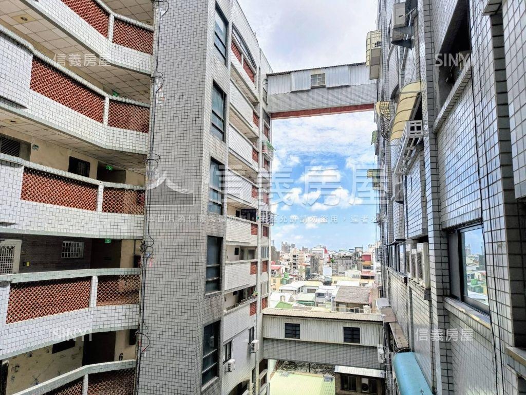 星鑽特區陽台美景大套房房屋室內格局與周邊環境