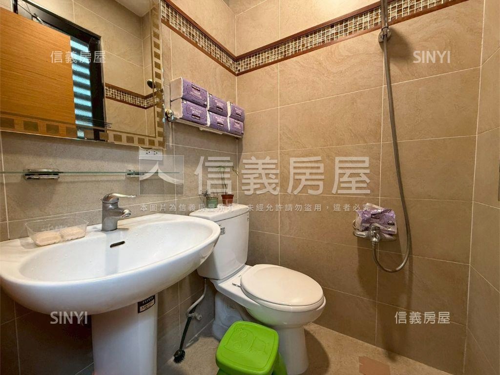 近Ａ１９青塘園寬店面別墅房屋室內格局與周邊環境