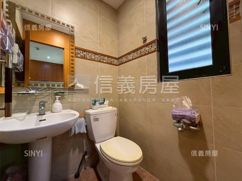 近Ａ１９青塘園寬店面別墅房屋室內格局與周邊環境