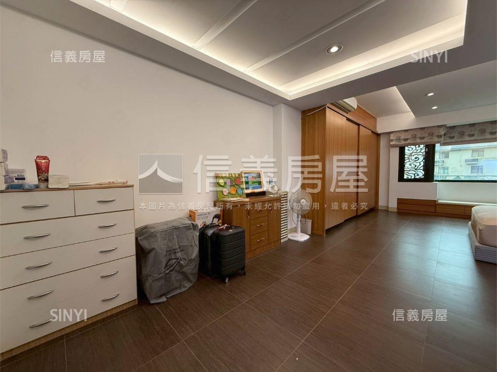 近Ａ１９青塘園寬店面別墅房屋室內格局與周邊環境