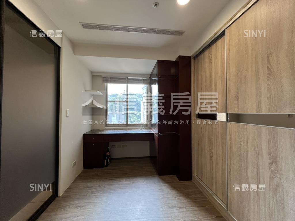 大安麗池捷運景觀二房車位房屋室內格局與周邊環境