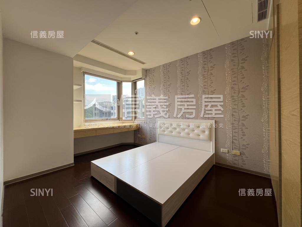 大安麗池捷運景觀二房車位房屋室內格局與周邊環境