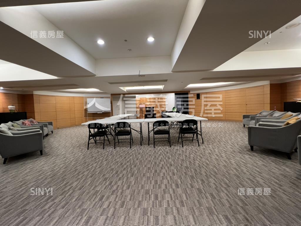 大安麗池捷運景觀二房車位房屋室內格局與周邊環境