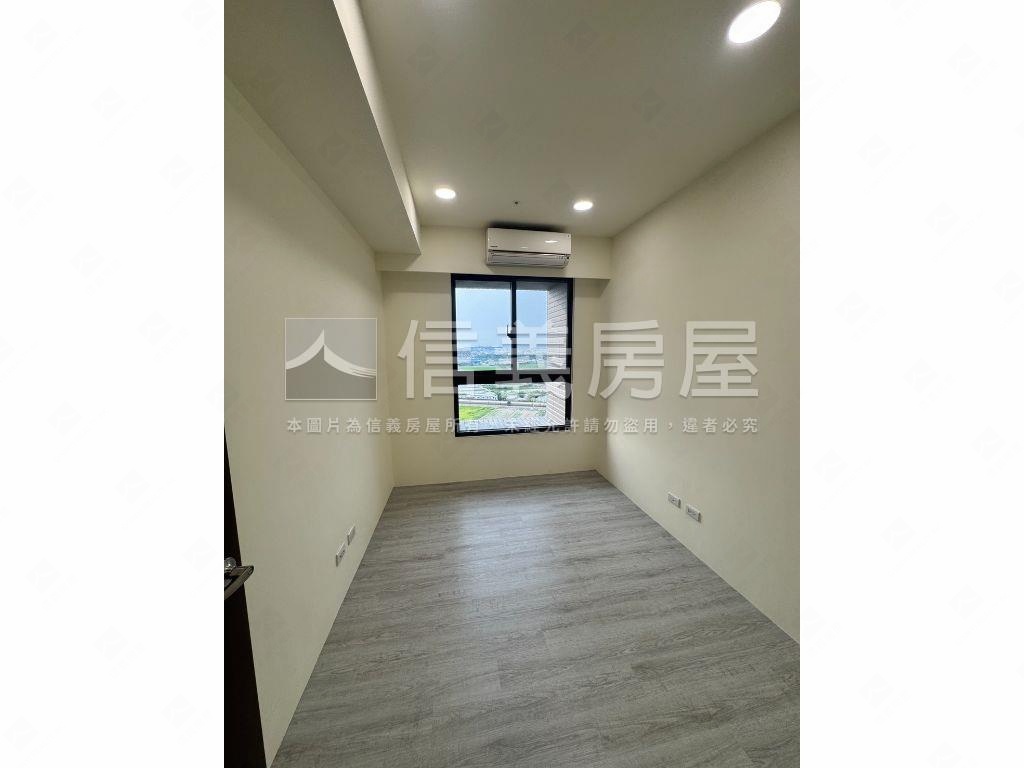 高大特區高樓景觀三房平車房屋室內格局與周邊環境
