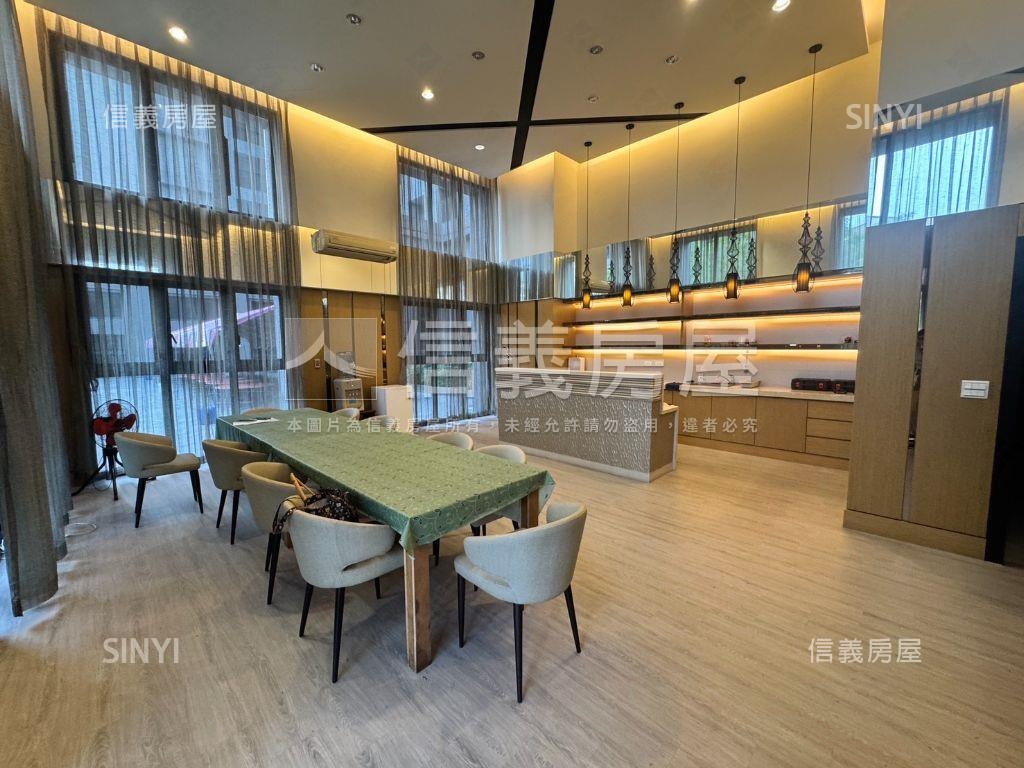 高大特區高樓景觀三房平車房屋室內格局與周邊環境