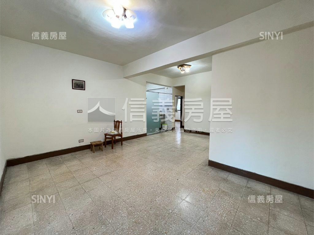 麗山學區低總價三房房屋室內格局與周邊環境