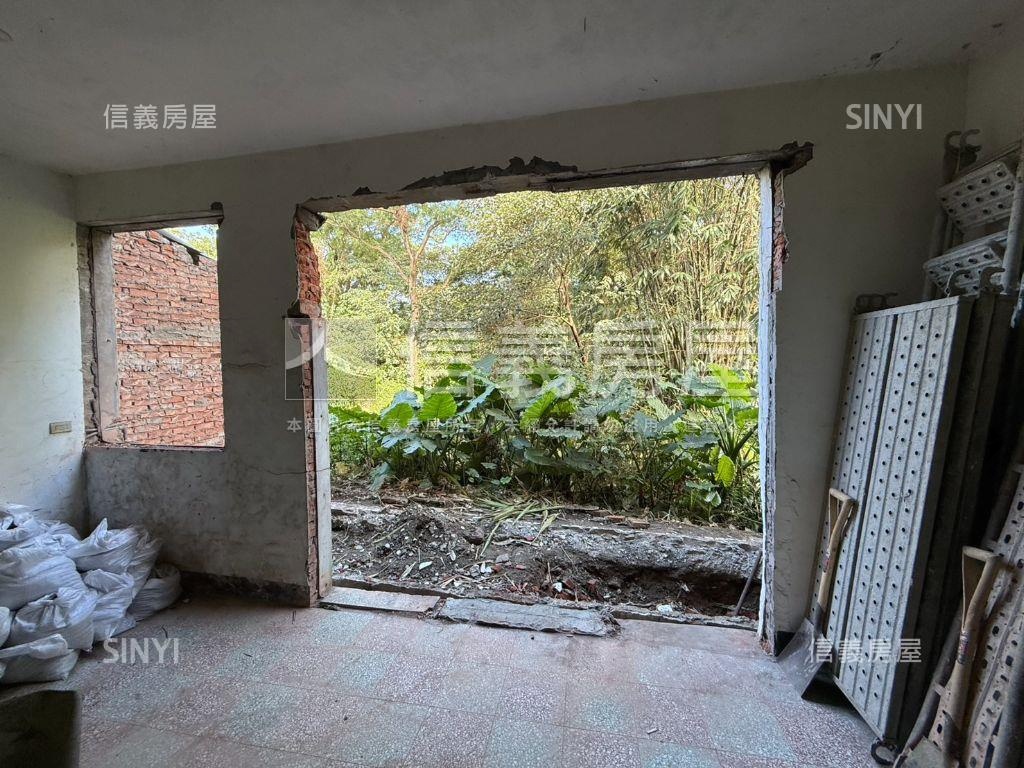 近龍岡千萬內透天房屋室內格局與周邊環境