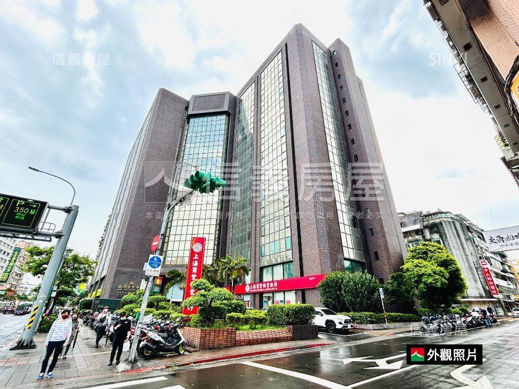 亞洲企業頂級帷幕商辦房屋室內格局與周邊環境