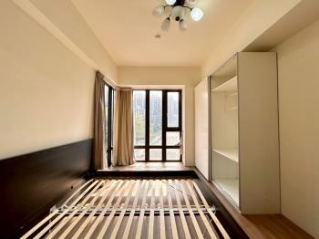 富宇悅讀四季朝東南三房