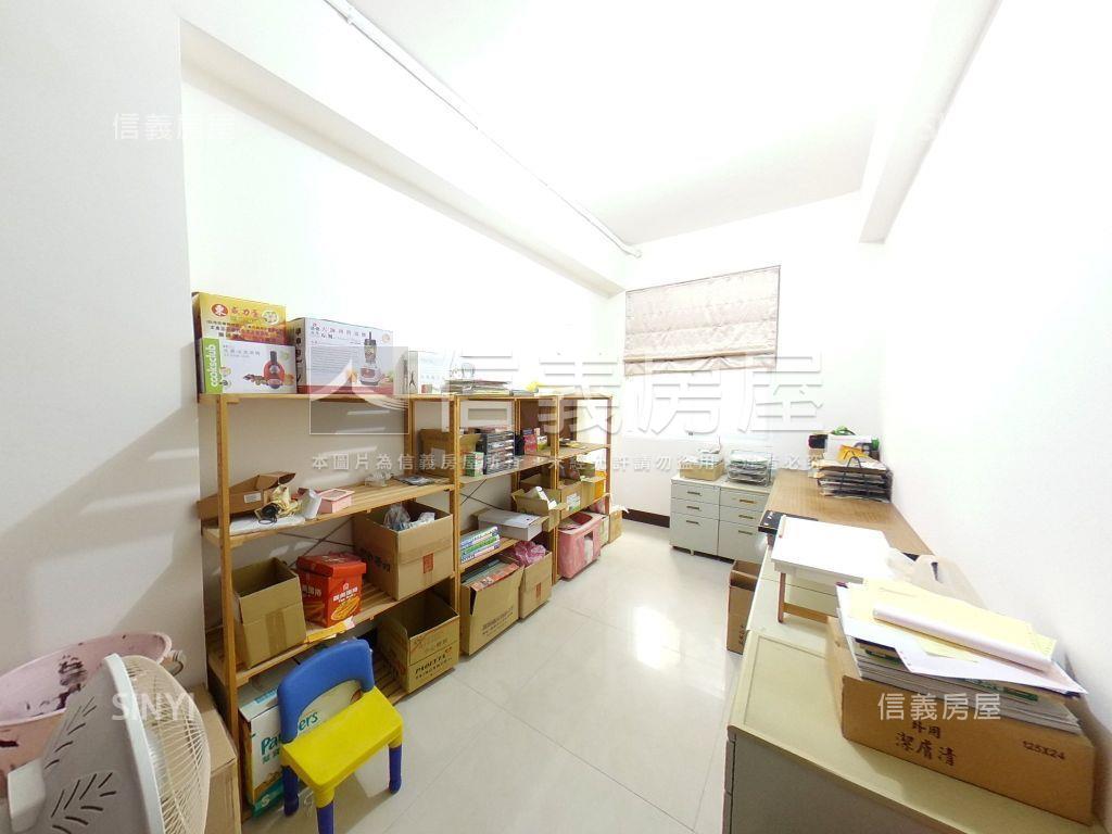 金鼎電梯透天店面房屋室內格局與周邊環境