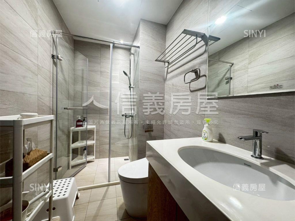 川悅美裝潢兩房有車位房屋室內格局與周邊環境