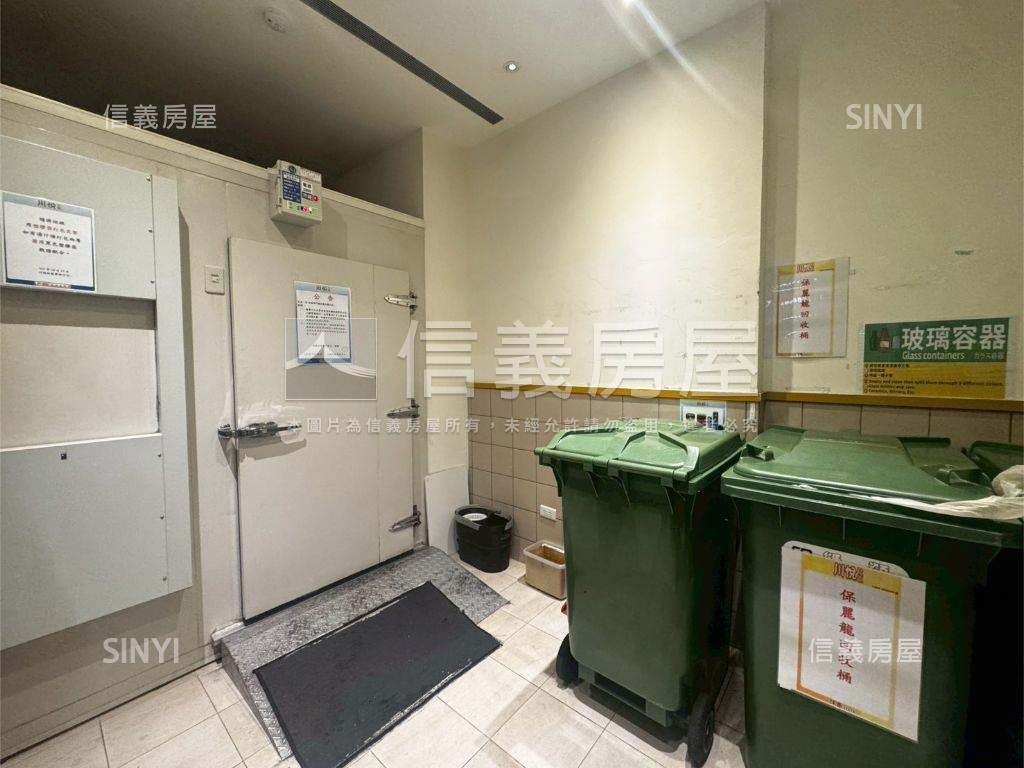 川悅美裝潢兩房有車位房屋室內格局與周邊環境