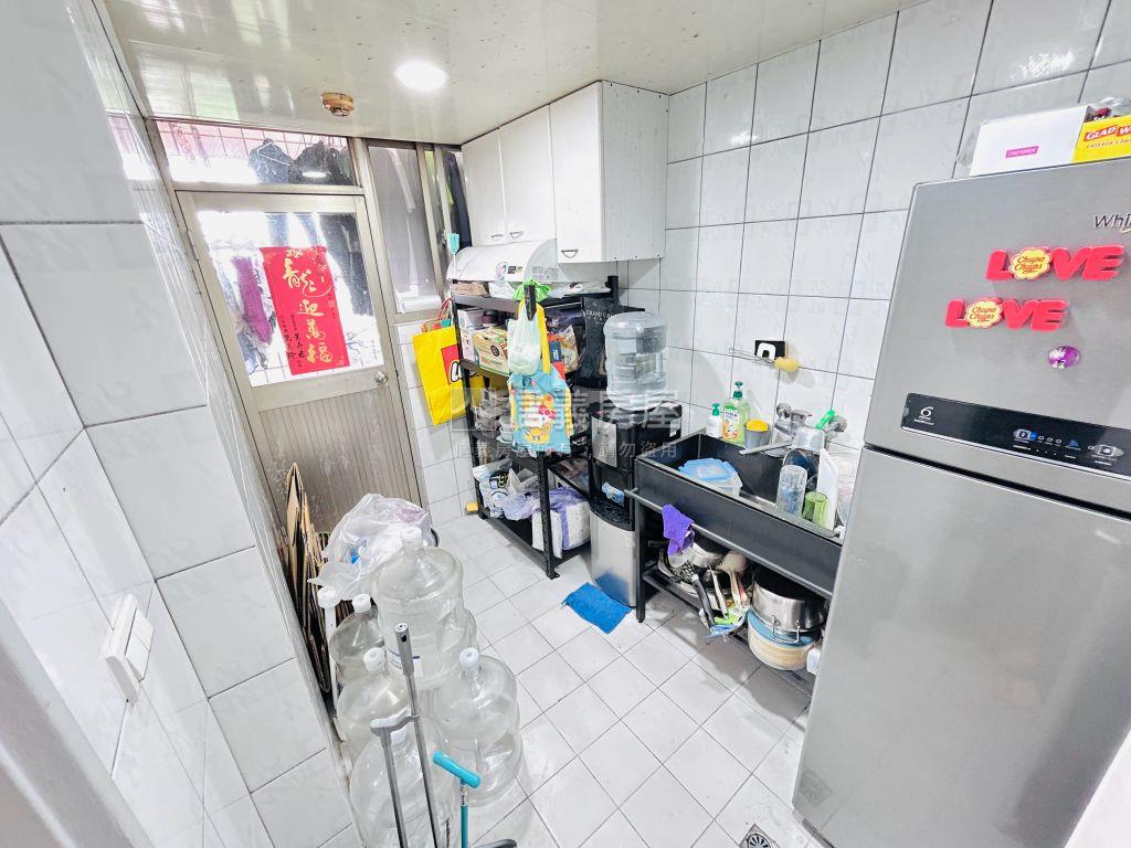 質感美屋車位房屋室內格局與周邊環境